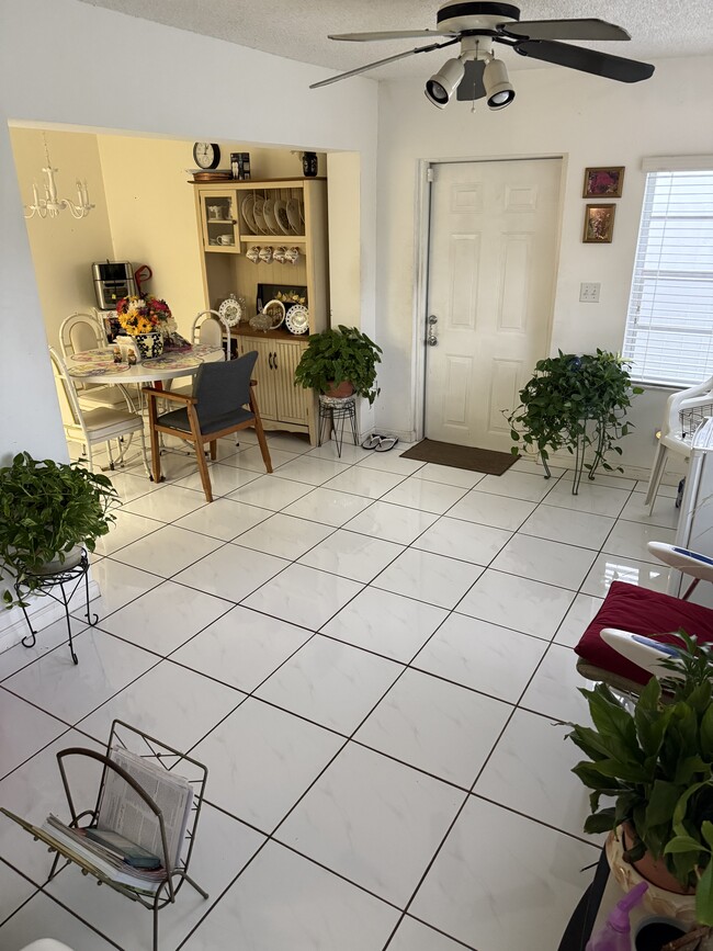 Photo - 9111 NW 25th Ct