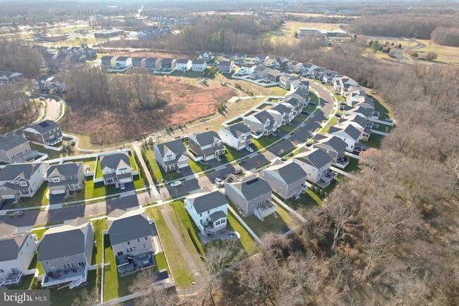 Photo - 65 Westmont Dr