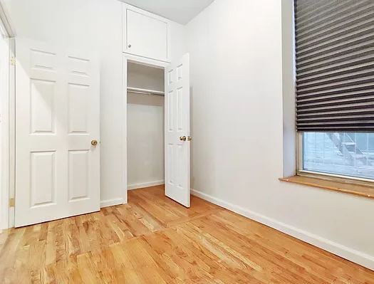 Photo - 68 E First St