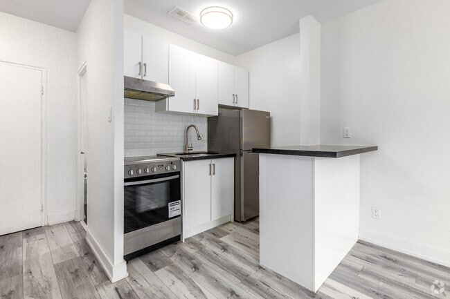 1 chambre, 1 salle de bain - 38 m² - Cuisine - 256-262 Sherbourne St.