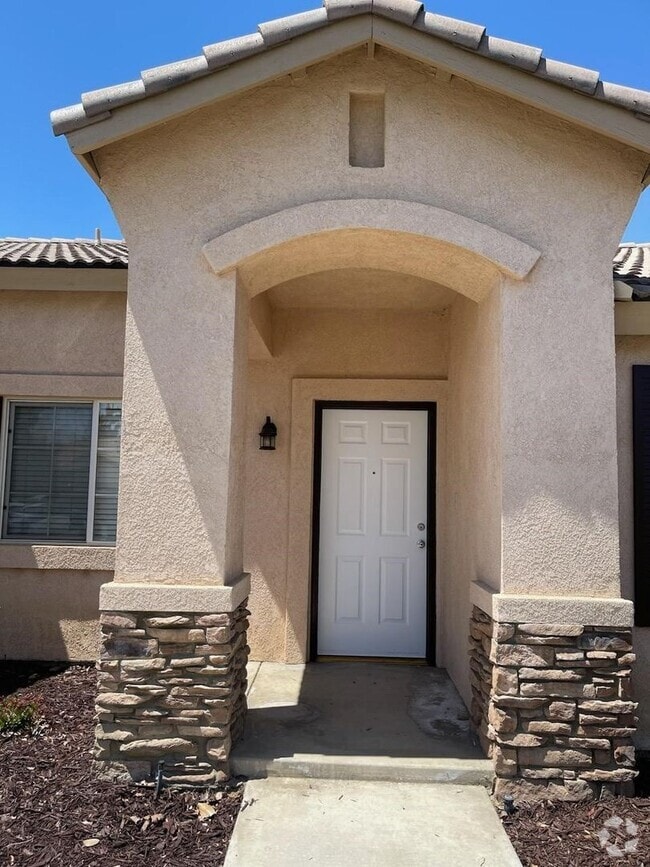 Building Photo - 815 Darlingham Ct Rental