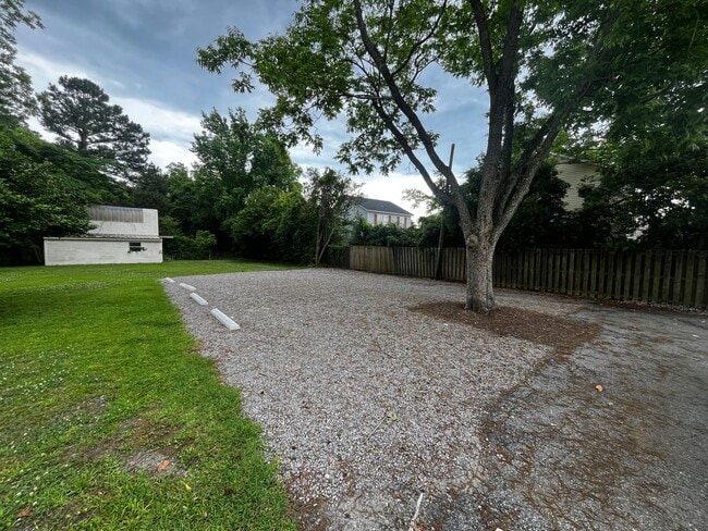 Photo - 5bd/2ba NEWLY remodeled brick ranch home. NO CATS.