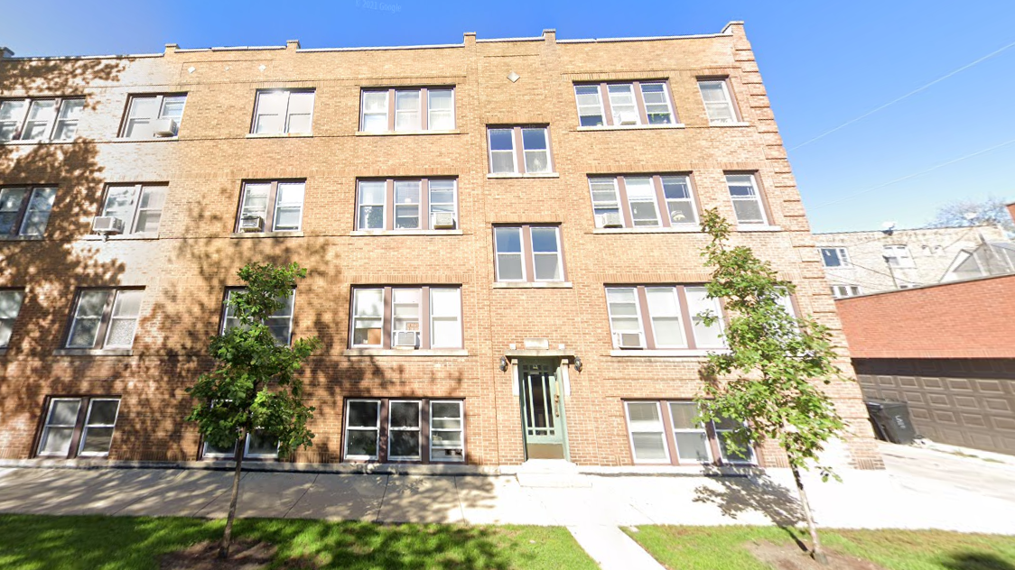 Photo - 3050 W Berteau Ave Unidad 56-1 Rental