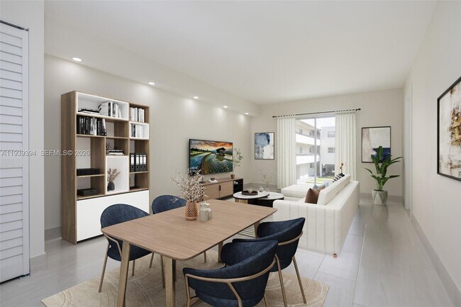 Building Photo - 1355 W 44th Pl Unit 112