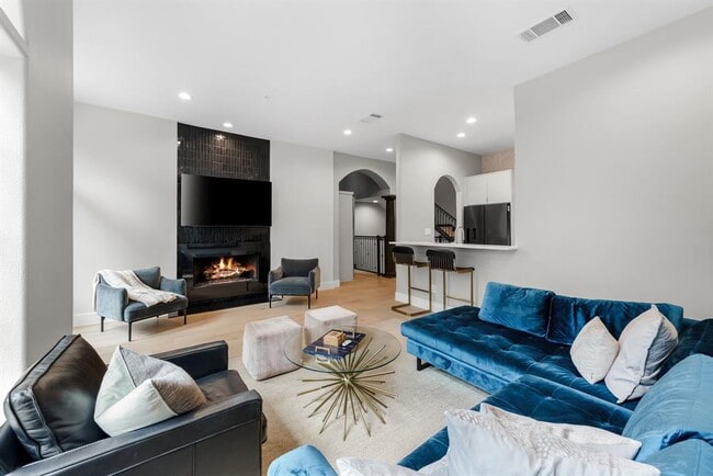 Photo - 1529 Barton Springs Rd Unit 13