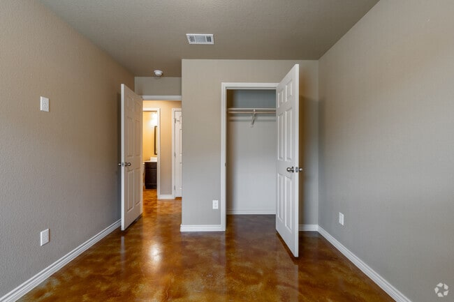 3BR, 2BA - 1,293SF - Second Bedroom