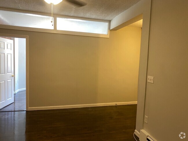 Building Photo - 618 Columbus Ave Unit #1 Rental