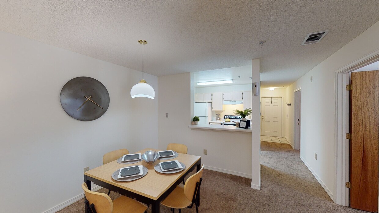 Photo - Chapel Ridge Apartments