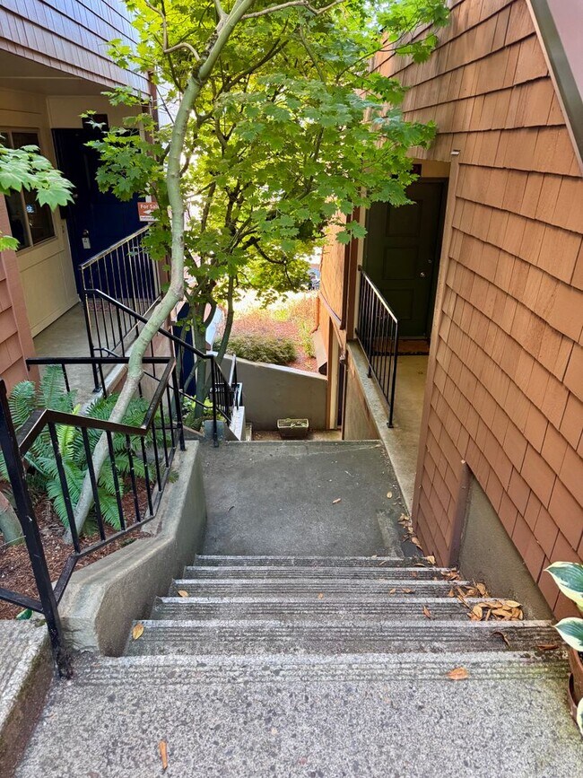 Photo - Spacious Mt. Park Lake Oswego Condo - Larg...