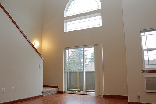 Photo - Elaine Station Apartments