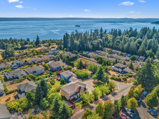 Photo - 11543 NE Skyward Loop
