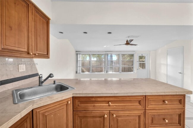 Photo - 5133 NE 18th Terrace Unit 5133