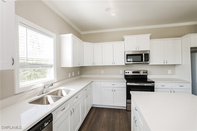 Photo - 12319 Tangier St