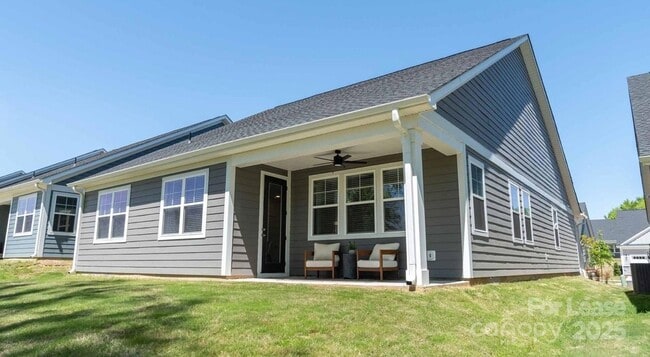 Photo - 8629 Chagrin Dr