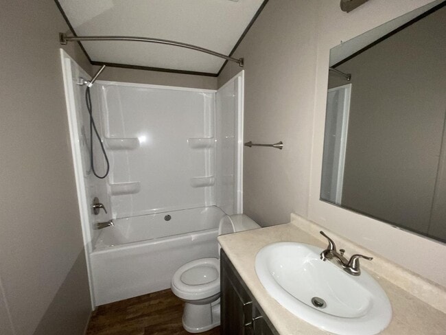 Photo - 990 Cedar Village Ln