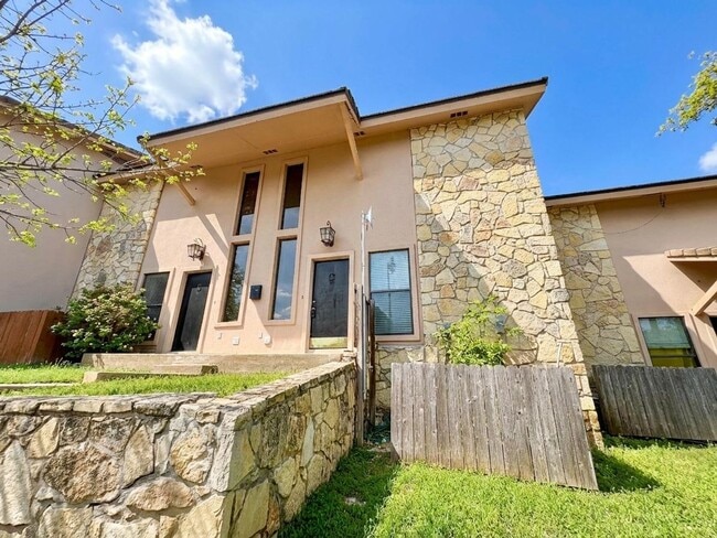 Photo - Tranquil 2BD/3BA Townhouse with Wildlife Views & Hill Country Charm!
