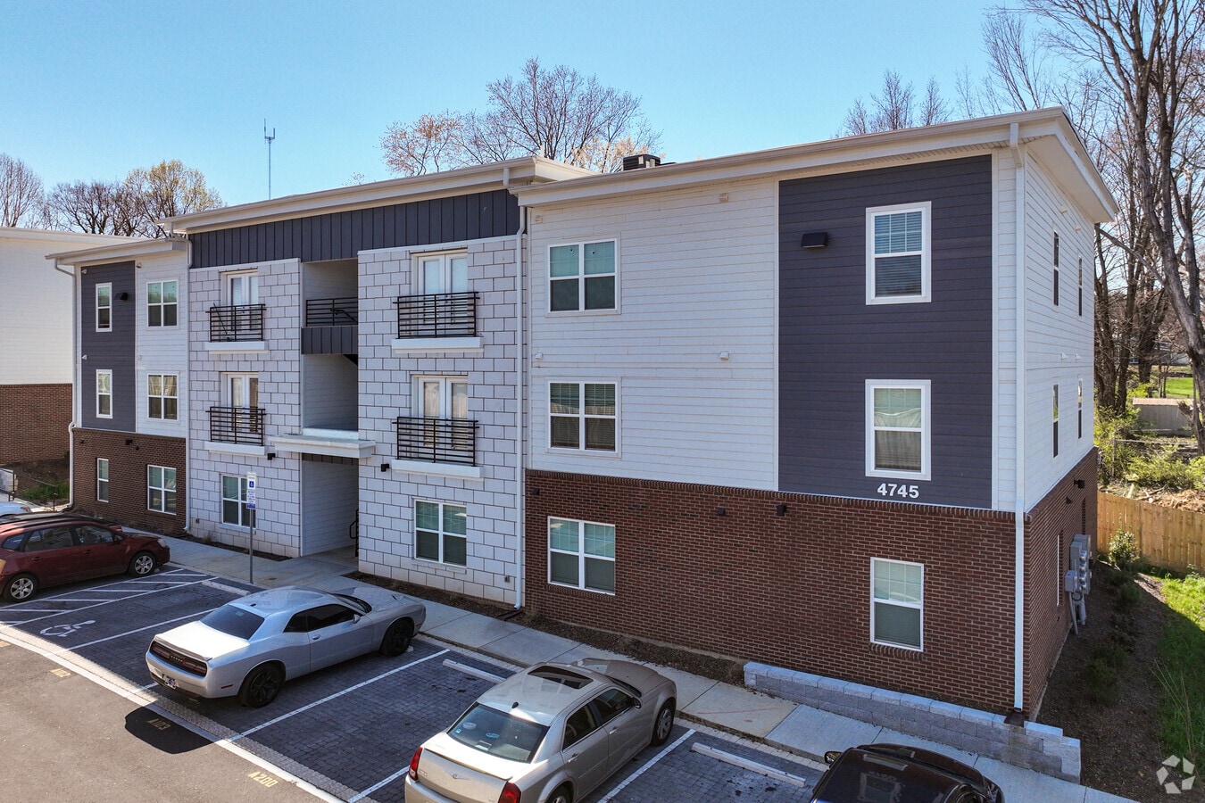 Photo - Inskip Flats