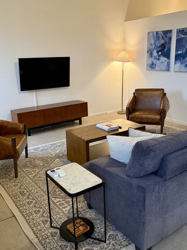 Photo - 823 N 2nd St Unidad ID1379045P