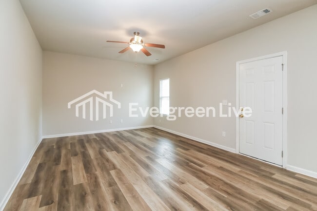 Photo - 125 Victory Ln