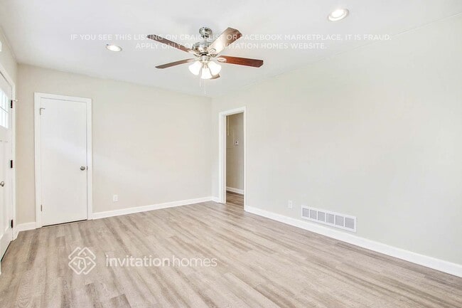 1620 Flintwood Dr SE