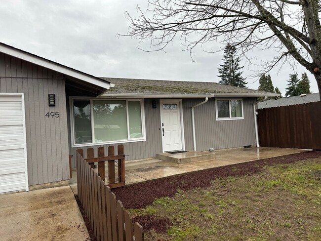 Building Photo - 495 52nd St