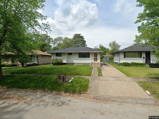 Building Photo - 2414 Waite St