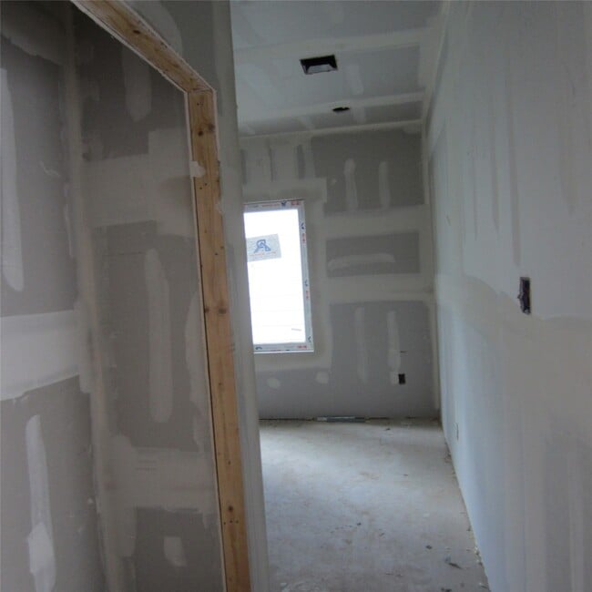 Photo - 2419 Rosewood St