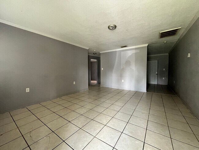 Photo - Cozy home located in Lakeland