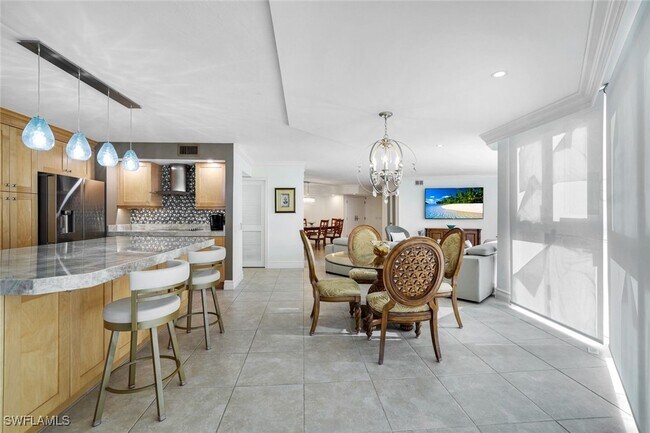 Photo - 4041 Gulf Shore Blvd N Unidad 802