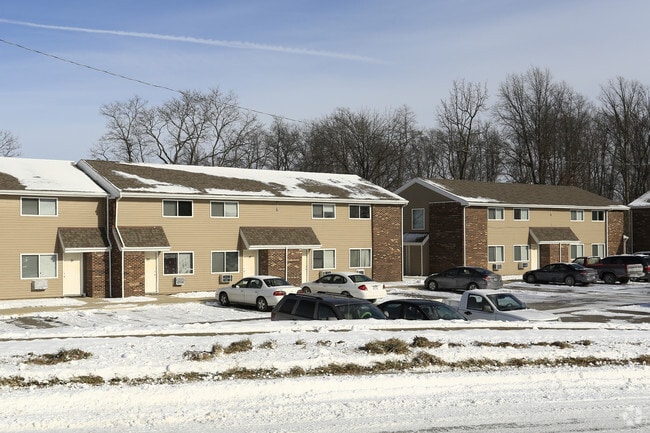 Photo - Willard Valley Apartments