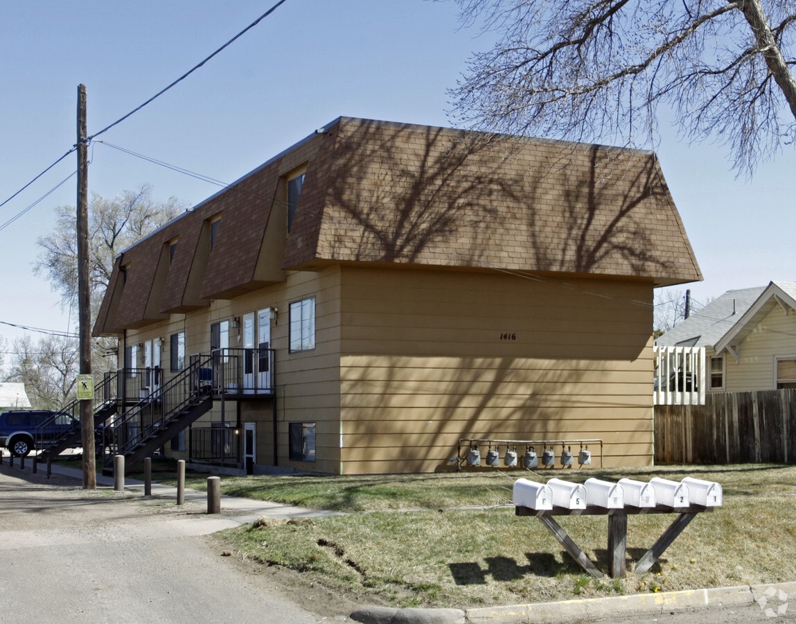 Photo - 1416 4th Ave Apartments