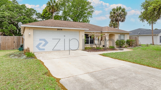 Photo - 1404 Edgewater Rd