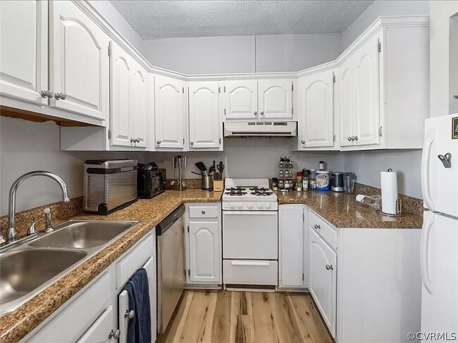 Photo - 16 S Stafford Ave Unidad B