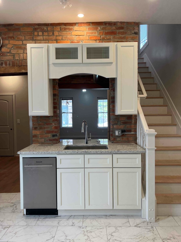 Photo - 35 E Lincoln St