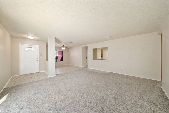 3 Bedroom/1 Bath Crown Meadow Subdivision - 3 Bedroom/1 Bath Crown Meadow Subdivision House
