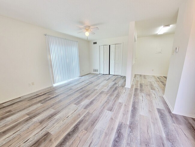 Photo - 5433 40th St Unidad B