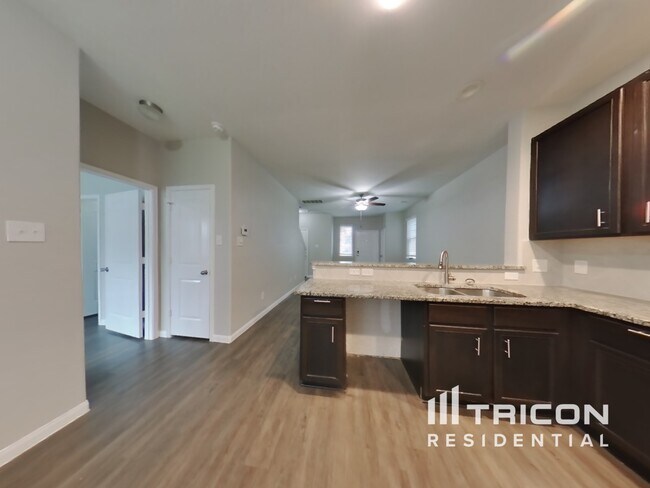 Photo - 24511 Lorenzo Glaze Trail House