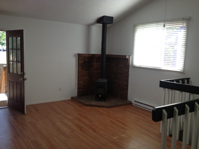 Photo - 2241 W Hillside Ave