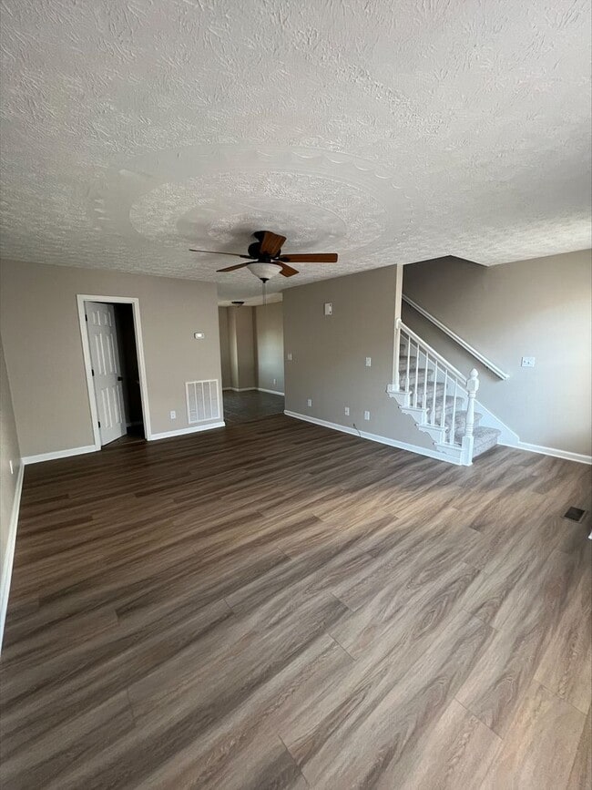 Photo - 10 Ivy Ct