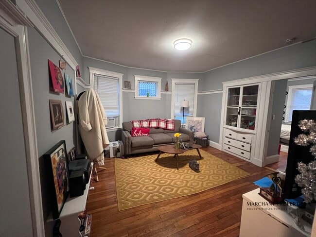 Photo - 11 Harvard Ter Unit 1