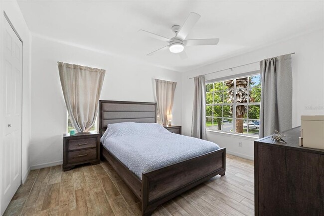 Photo - 8933 Manor Loop Unidad 204