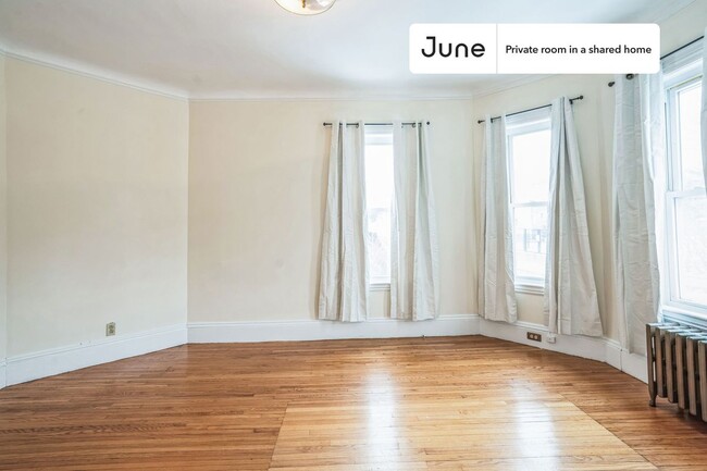 Photo - Room in Shared 4 bed/1.5 bath home Unit A