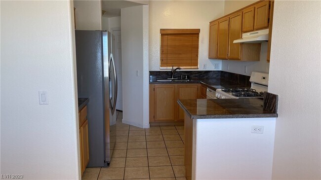 Photo - 1050 E Cactus Ave Unidad 2036