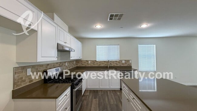 Photo - 15946 Silver Tip Way