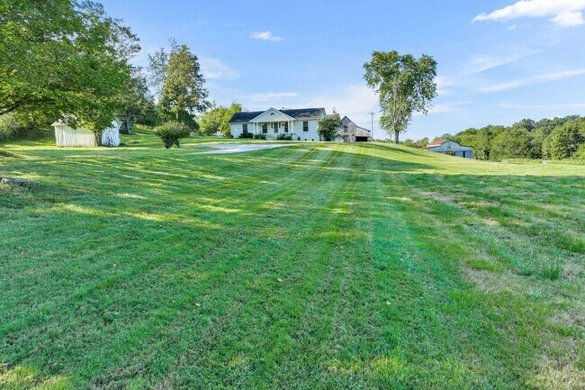 Photo - Tucked away on a scenic 7-acre retreat in the heart of Thompson's Station