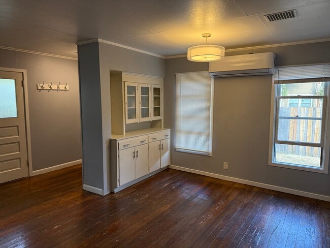 Photo - 1021 SW 10th St Unit 101