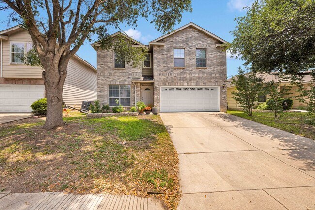 Spacious 4-Bedroom Home with Modern Update... - Spacious 4-Bedroom Home with Modern Update...