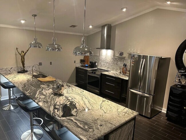 Photo - Available Now! Beautifully Remodeled Home ...