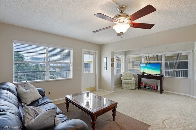 Building Photo - 1100 8th Ave S Unit 209C