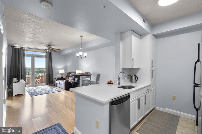Photo - 11760 Sunrise Valley Dr Unit 905
